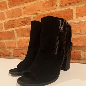 Dolce Vita Black Booties